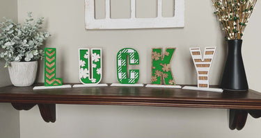 Lucky Sign, St. Patrick's Day Decor, Lucky Decor, St. Patty's Day, St. Patty's Day Decor, Clover Decor, Mantel Decor, Entryway Decor
